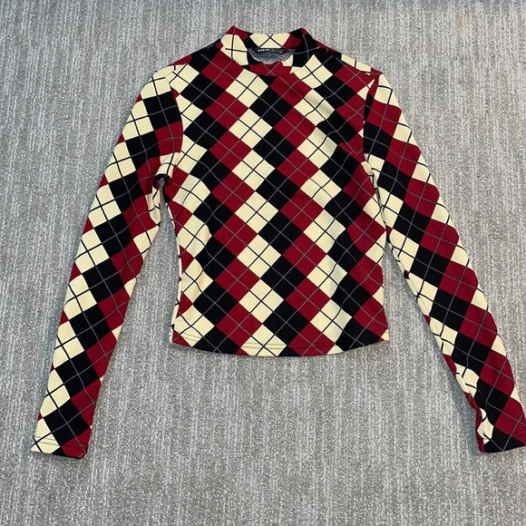 Argyle Mock Neck Form Fitting Top - Picture 1 of 4